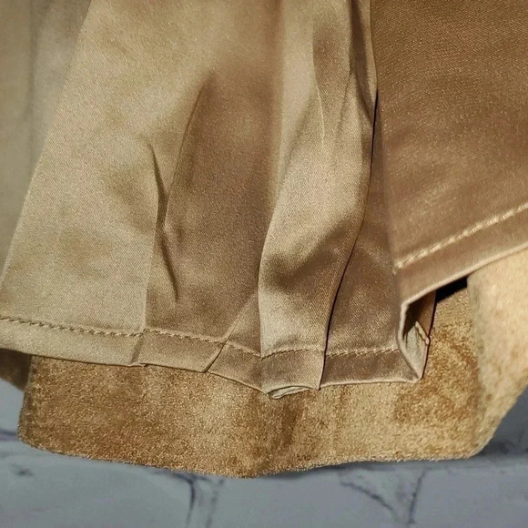 Blank NYC Faux Suede Wrap Mini Skirt NWT - Picture 5 of 8